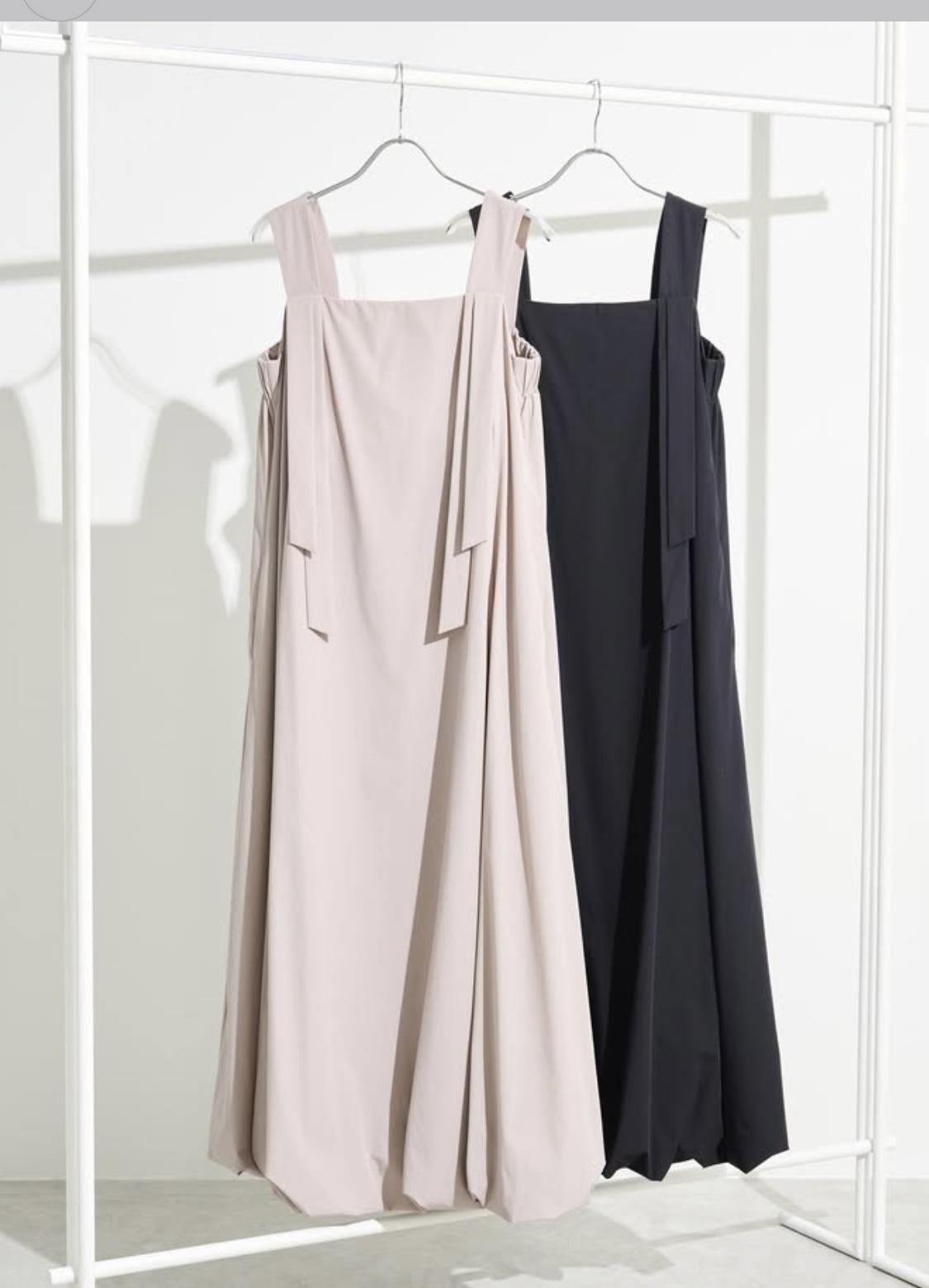 Stola.機能性盛り沢山のワンピースのご紹介