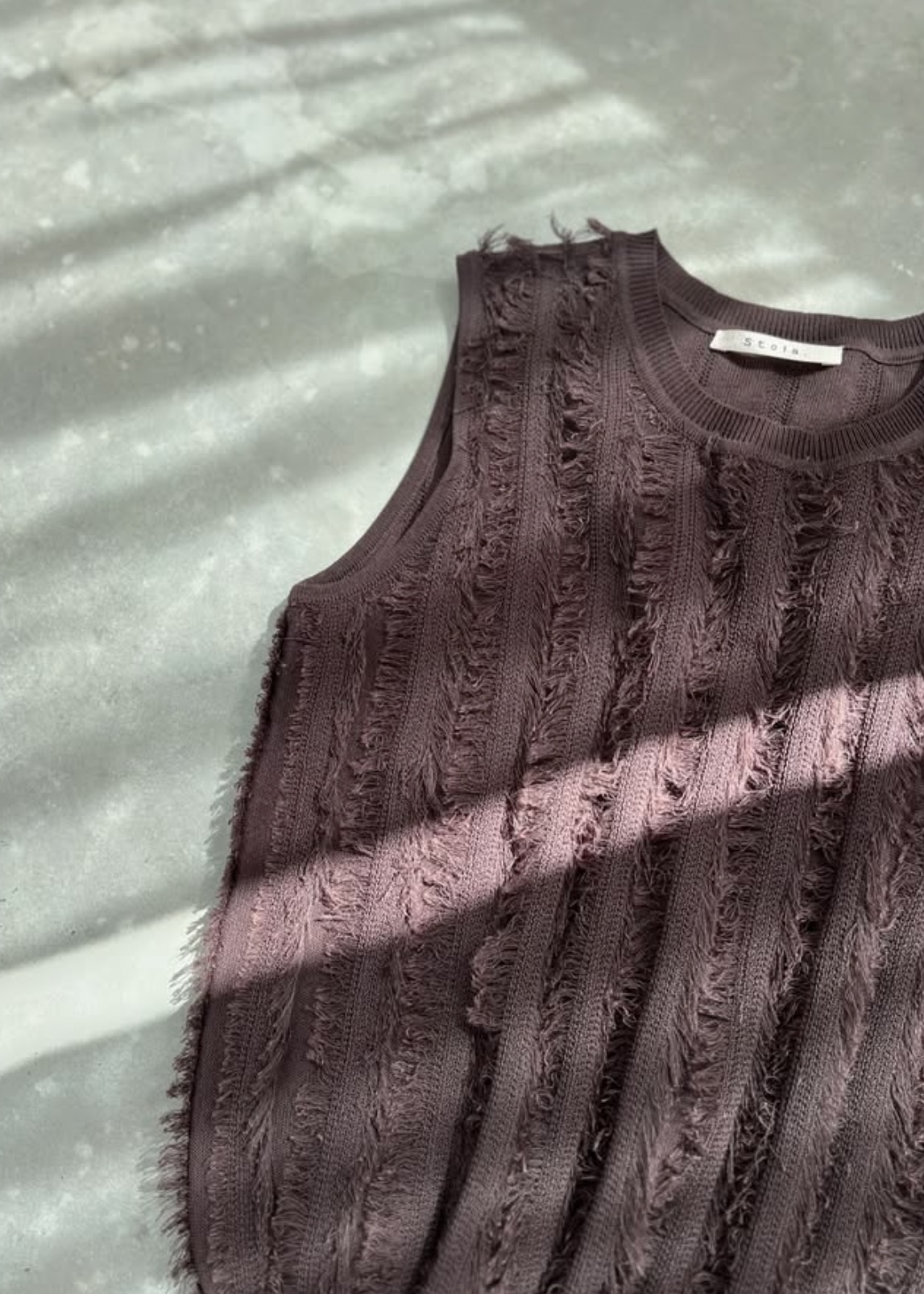 Stola.のトレンド素材、カットジャカードニットのご紹介