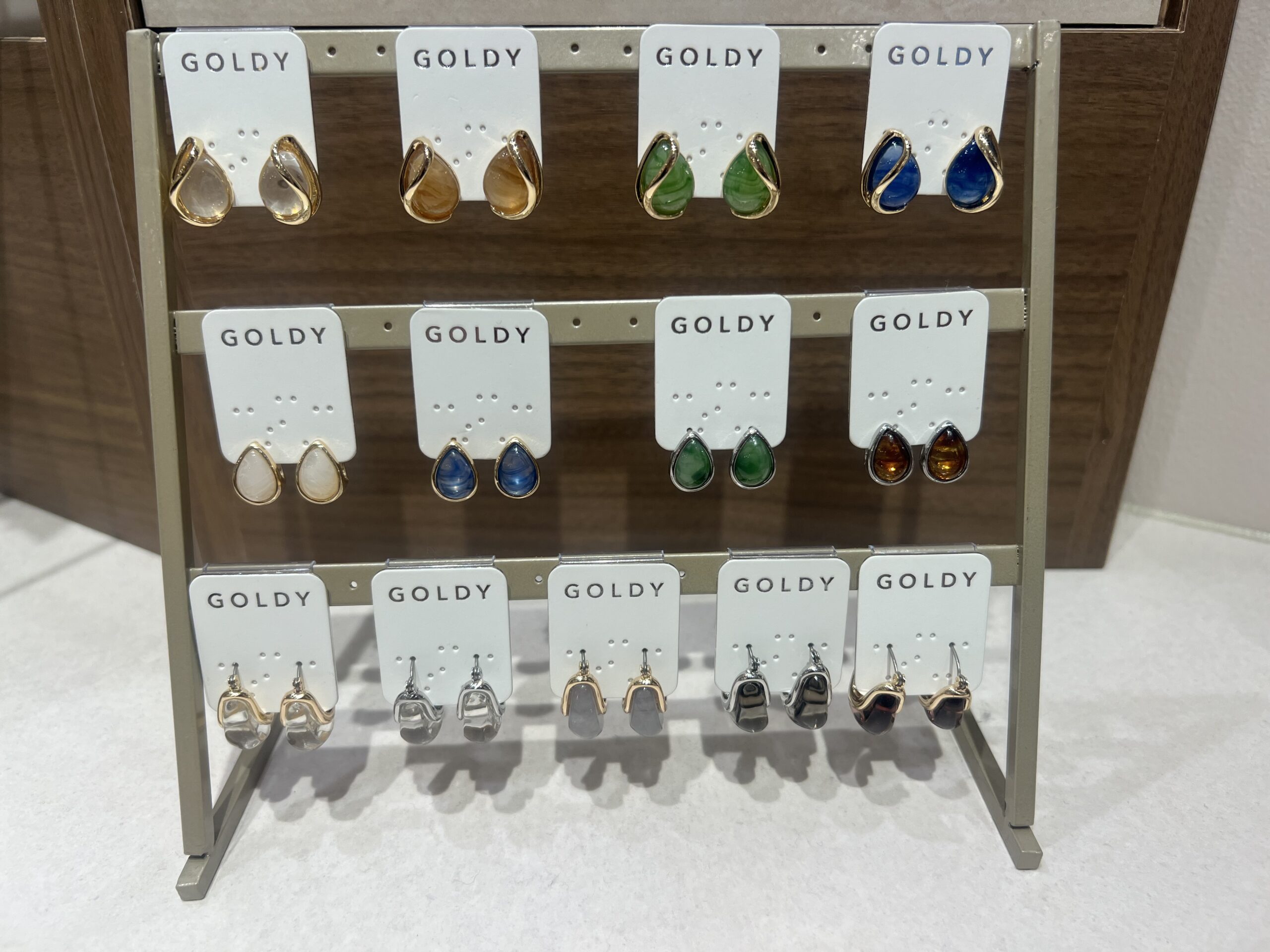 【再入荷】カラーピアス