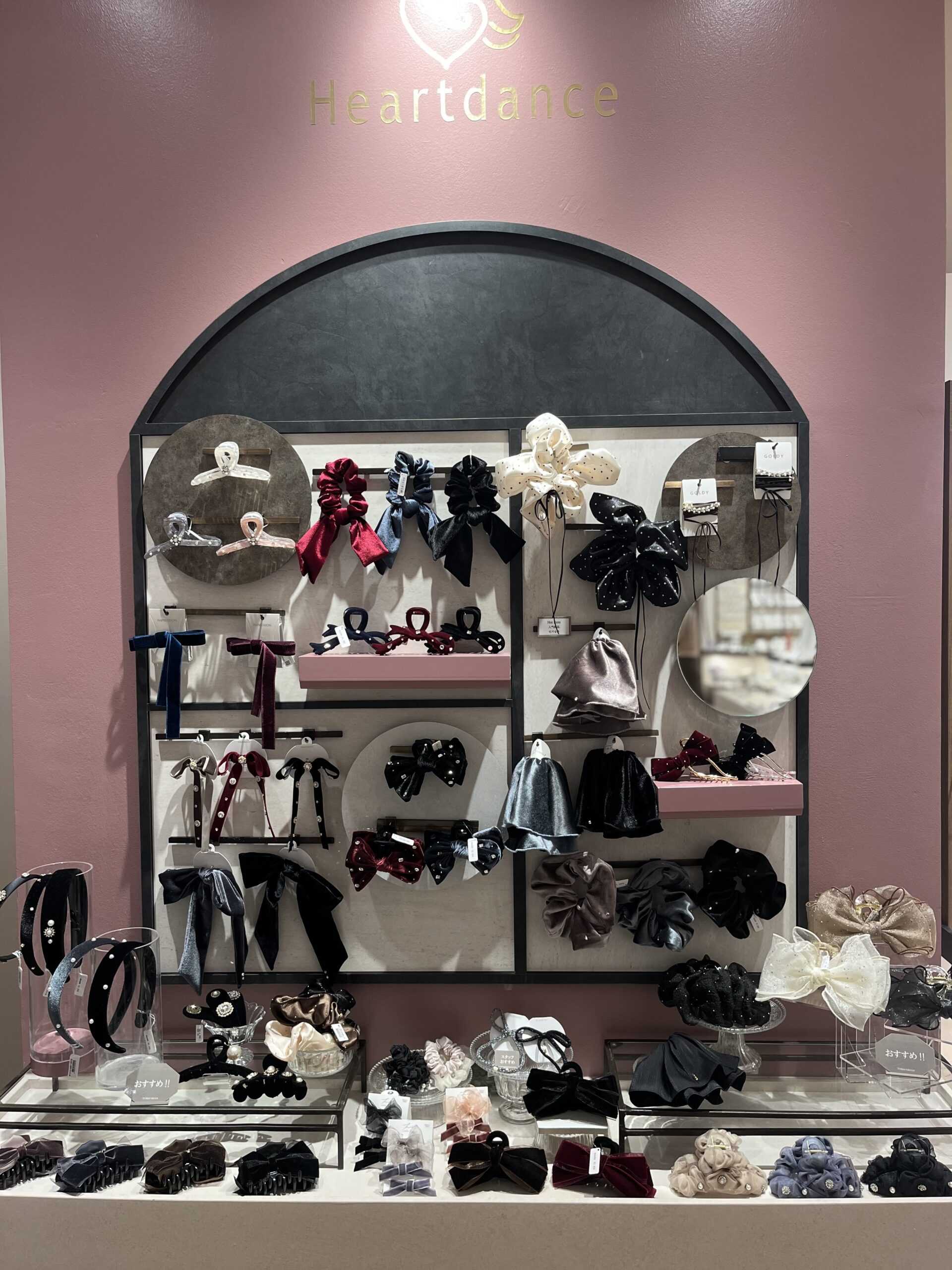 【新作】AW商品続々入荷中