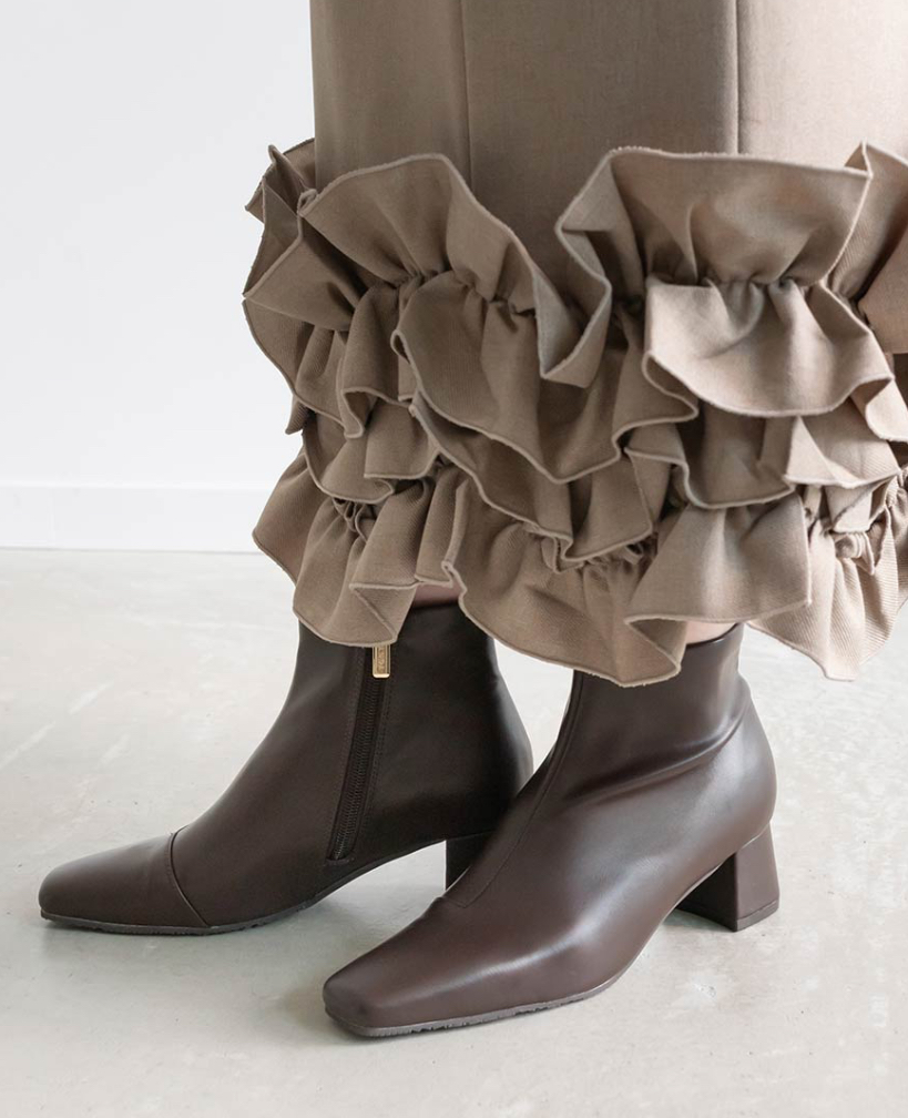 晴雨兼用☆ スクエアトゥミドルヒールショートブーツ