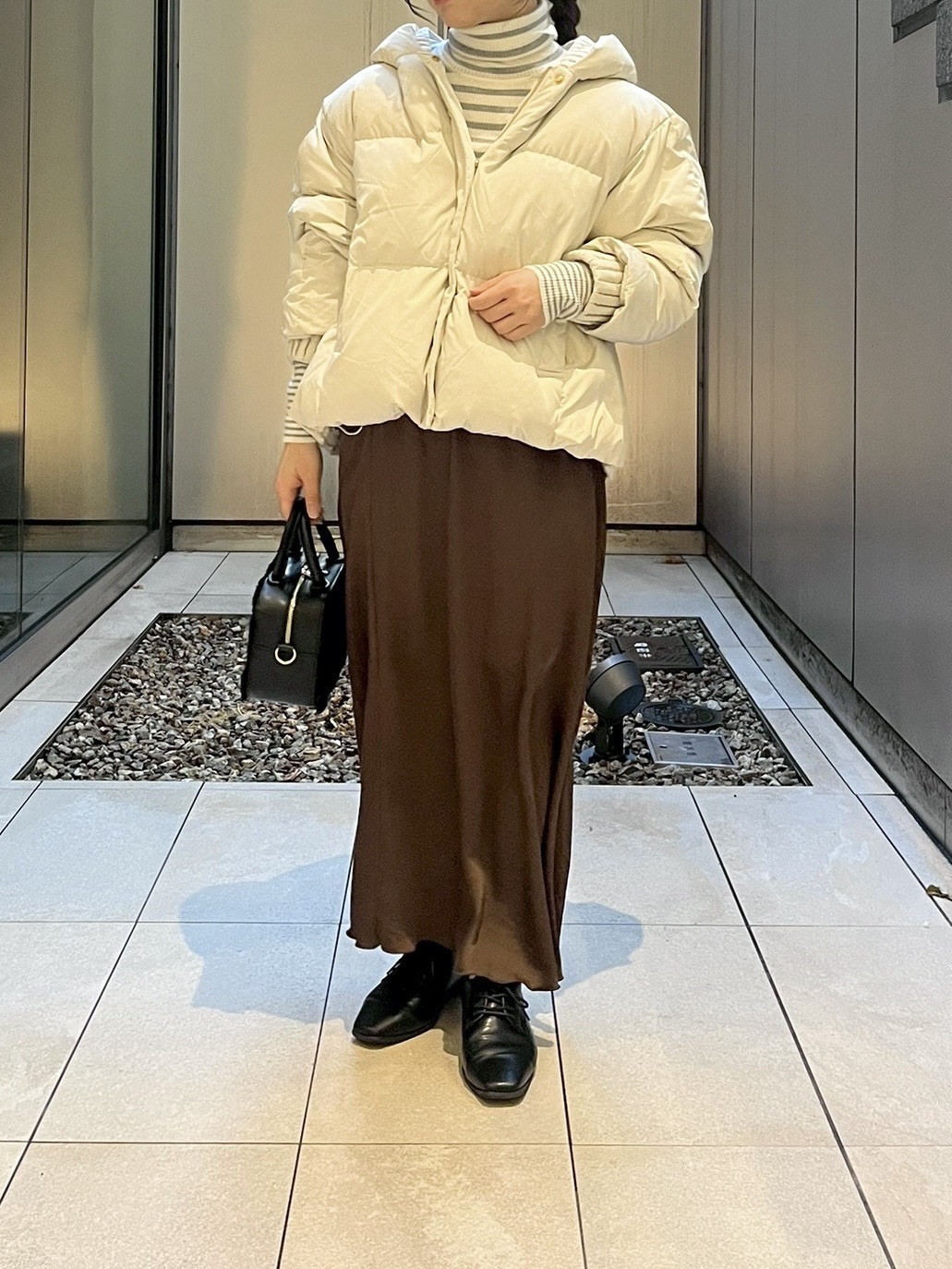 【軽くて暖かい◎】ダウン×キレイめスカートで上品コーデ