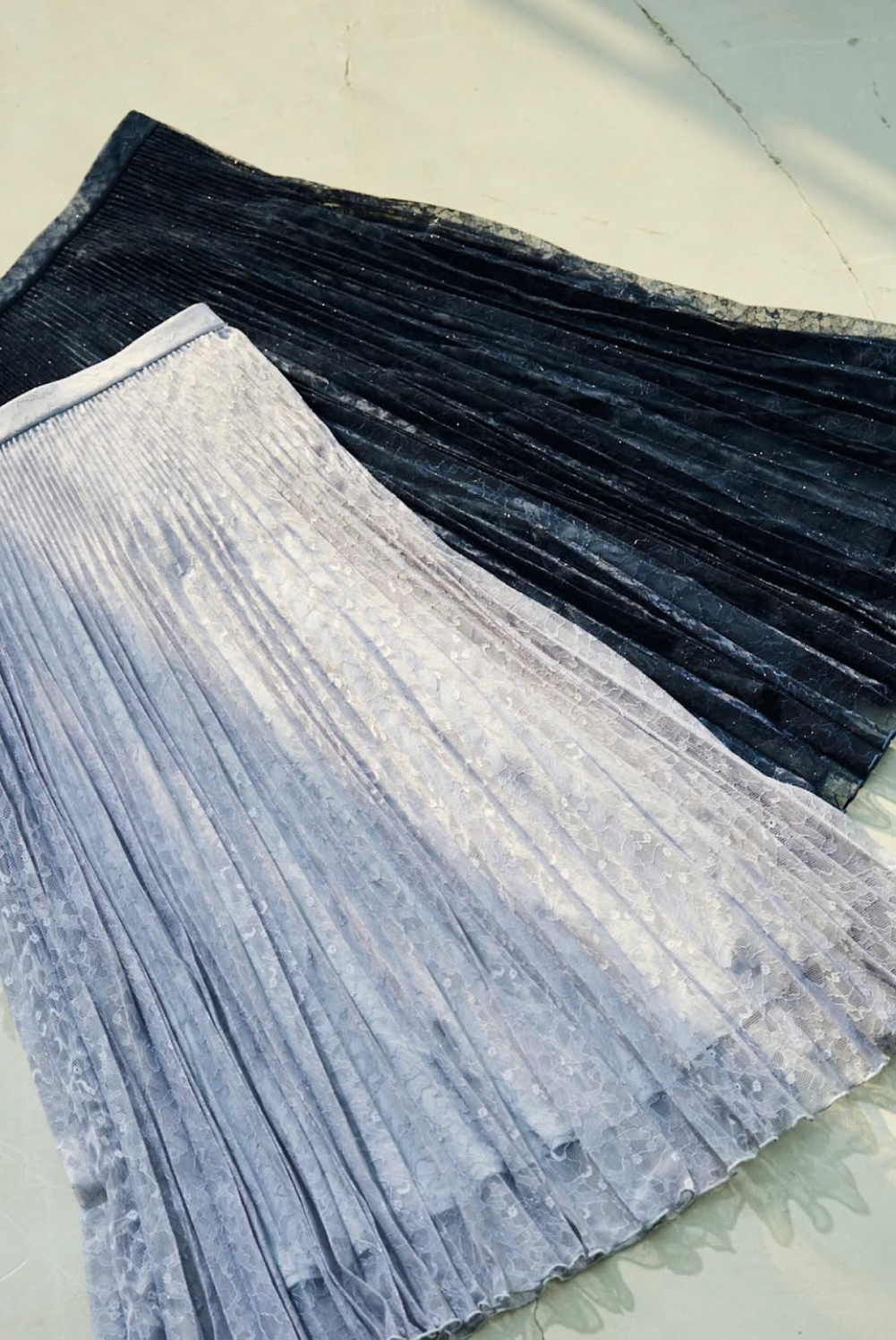 Stola.気分華やぐ、総レーススカートのご紹介