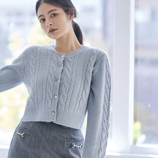 ♢12♢【新商品】冬の定番ケーブルニットカーディガン