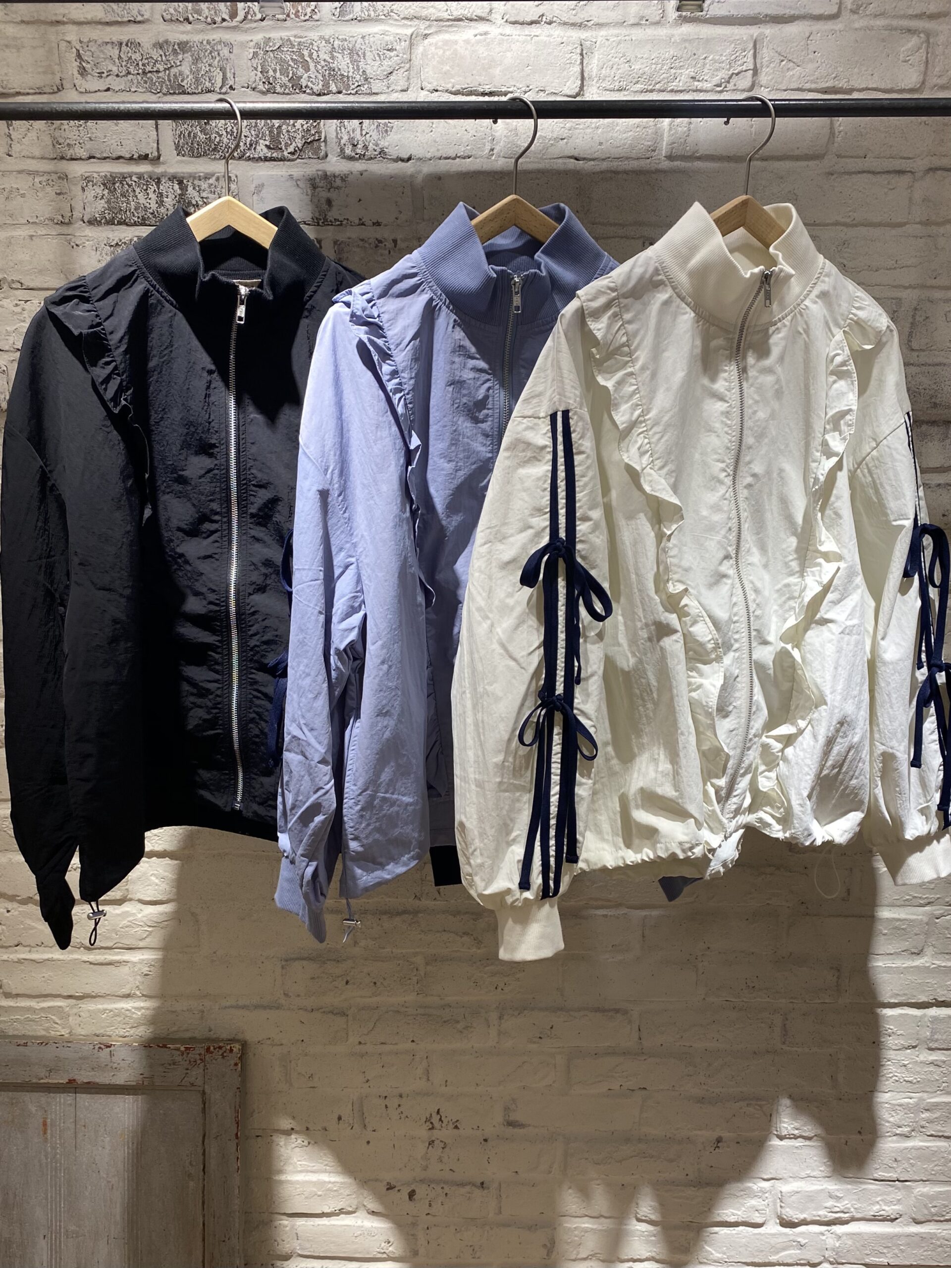 昨年も大人気だったジャケットがバージョンアップして登場！