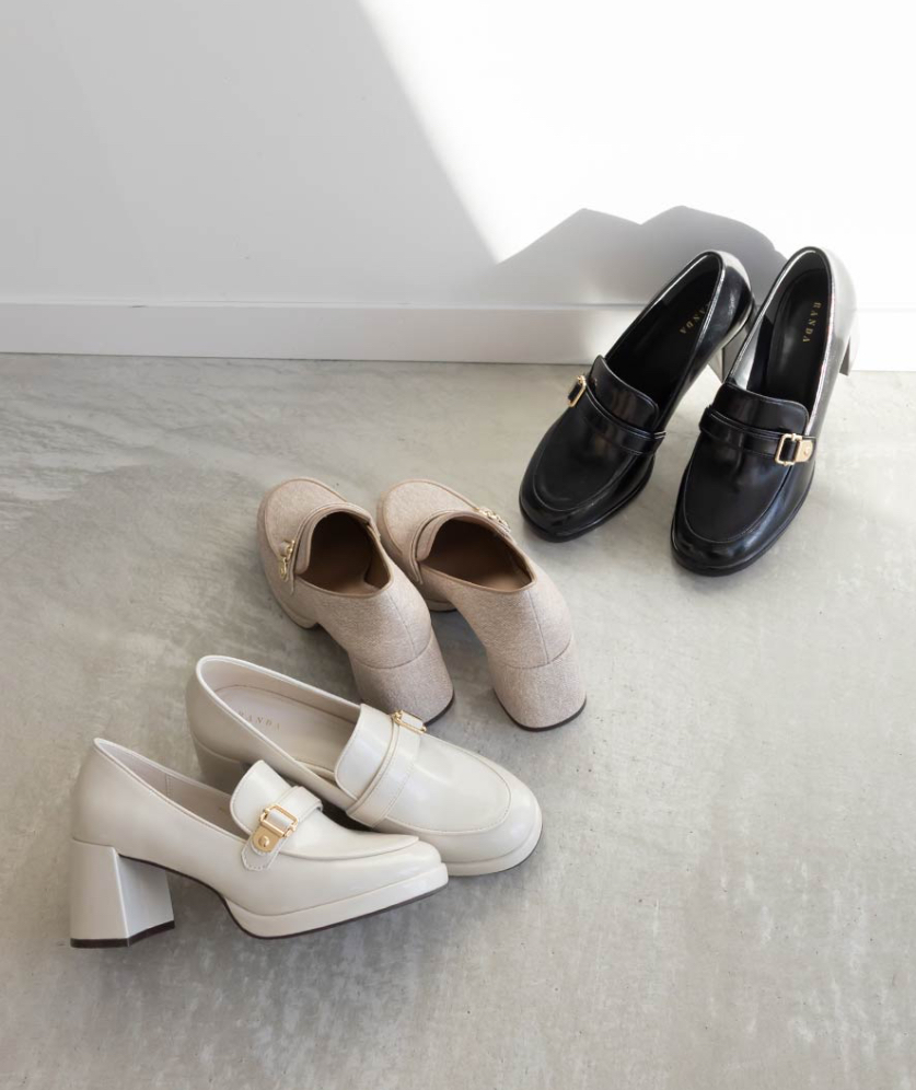 バックルデザインストームローファー☆