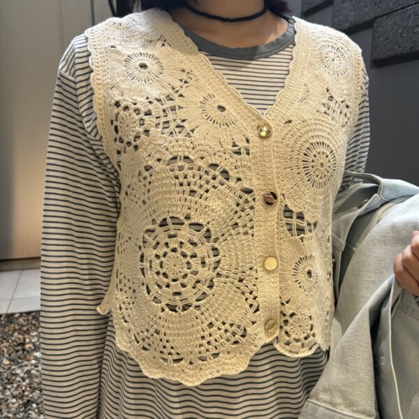 【TORRZZO DONNA】クロシェレースベスト