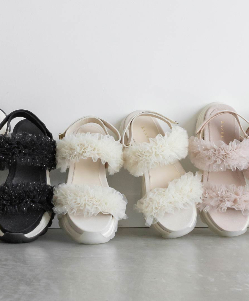 ボリュームチュールフリルスポーツサンダル☆