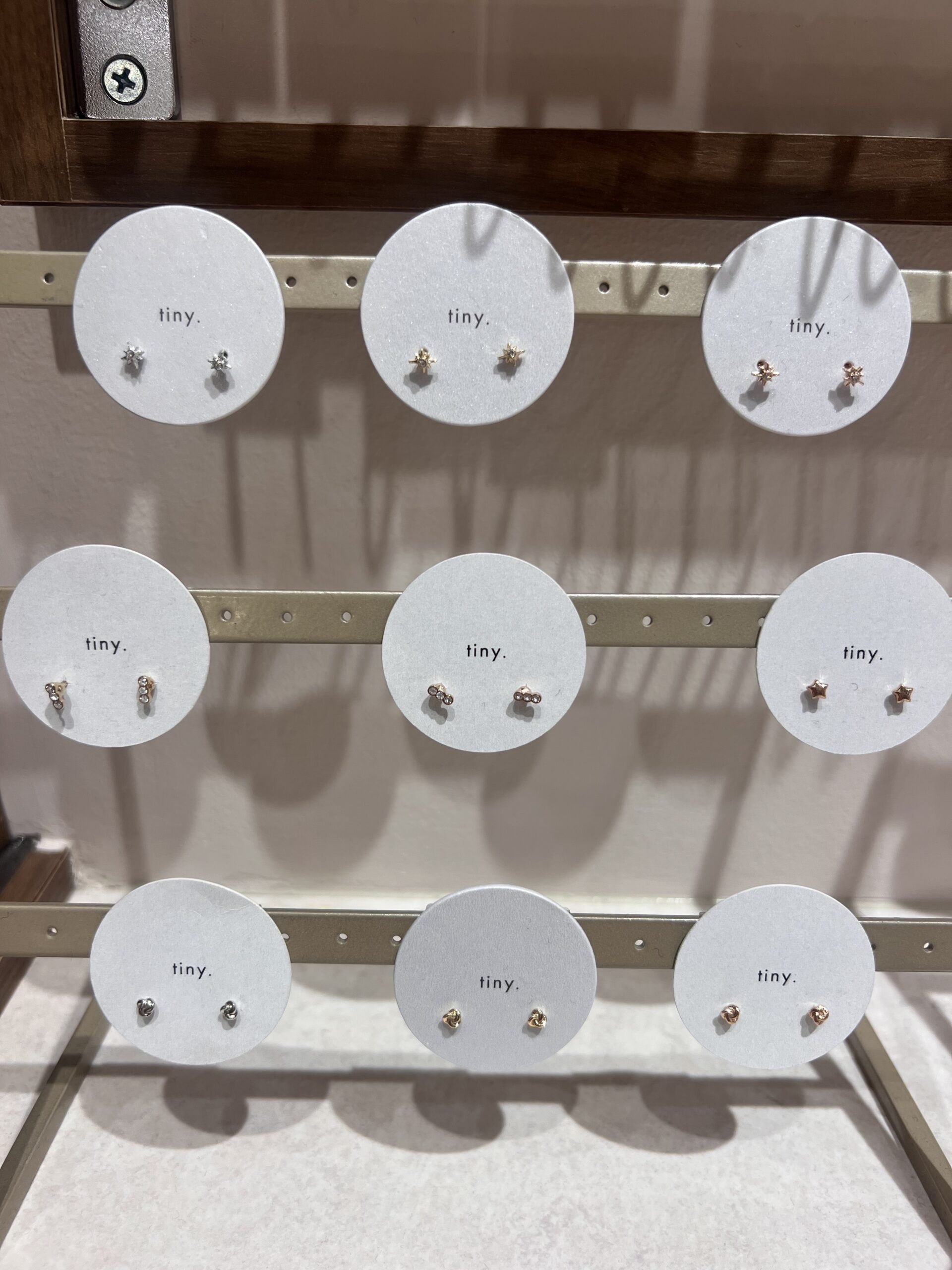 ［おすすめ］tinyピアス