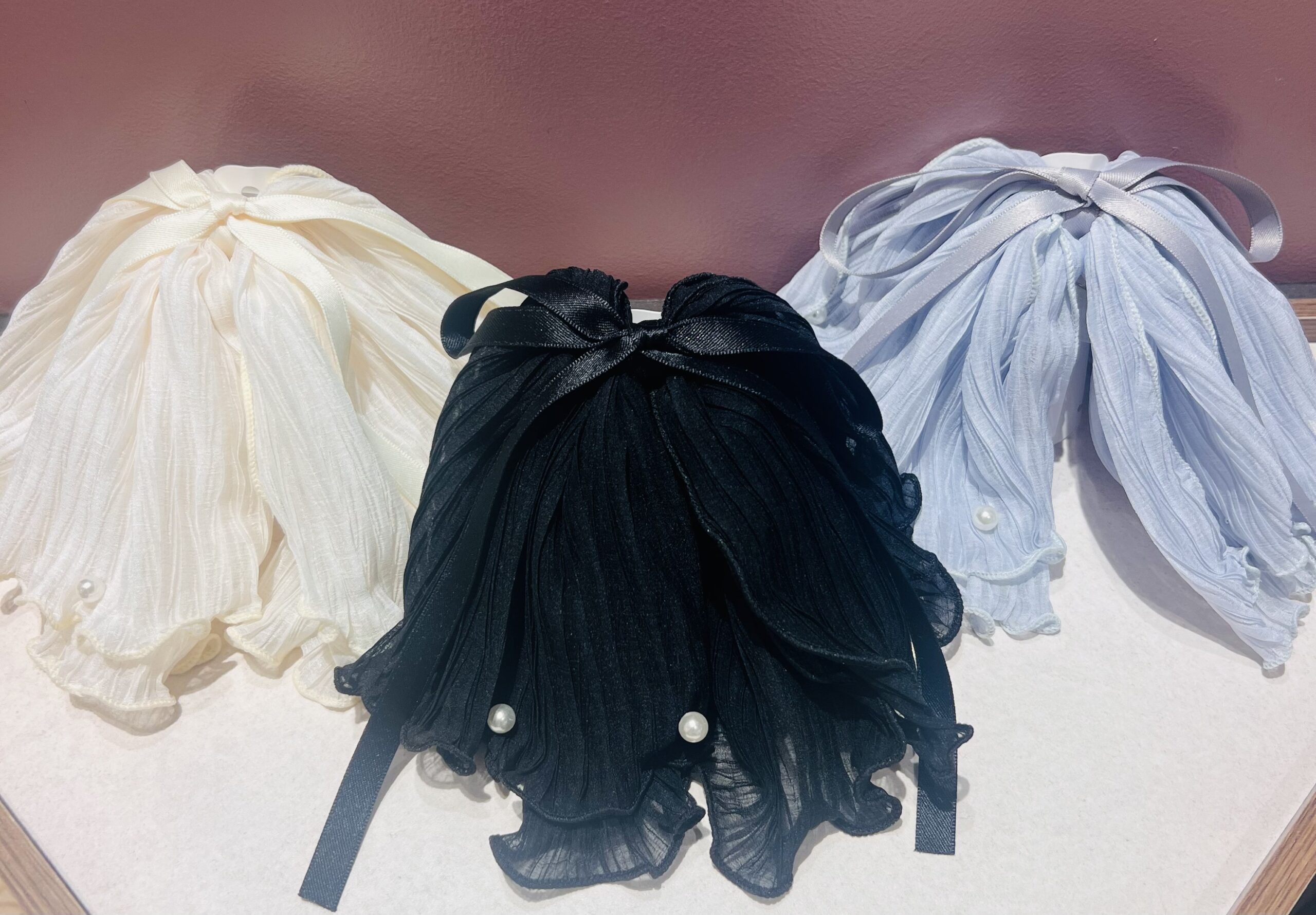 ［新作］パールおつけ付きプリーツシフォンサーキュラーバンス