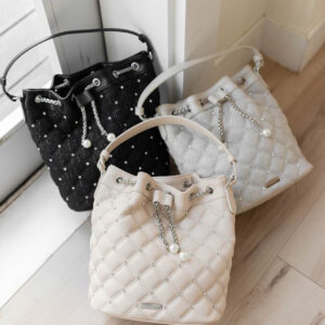 再入荷】2WAY ☆ビジューキルティングショルダーバッグ ｜ ランダ