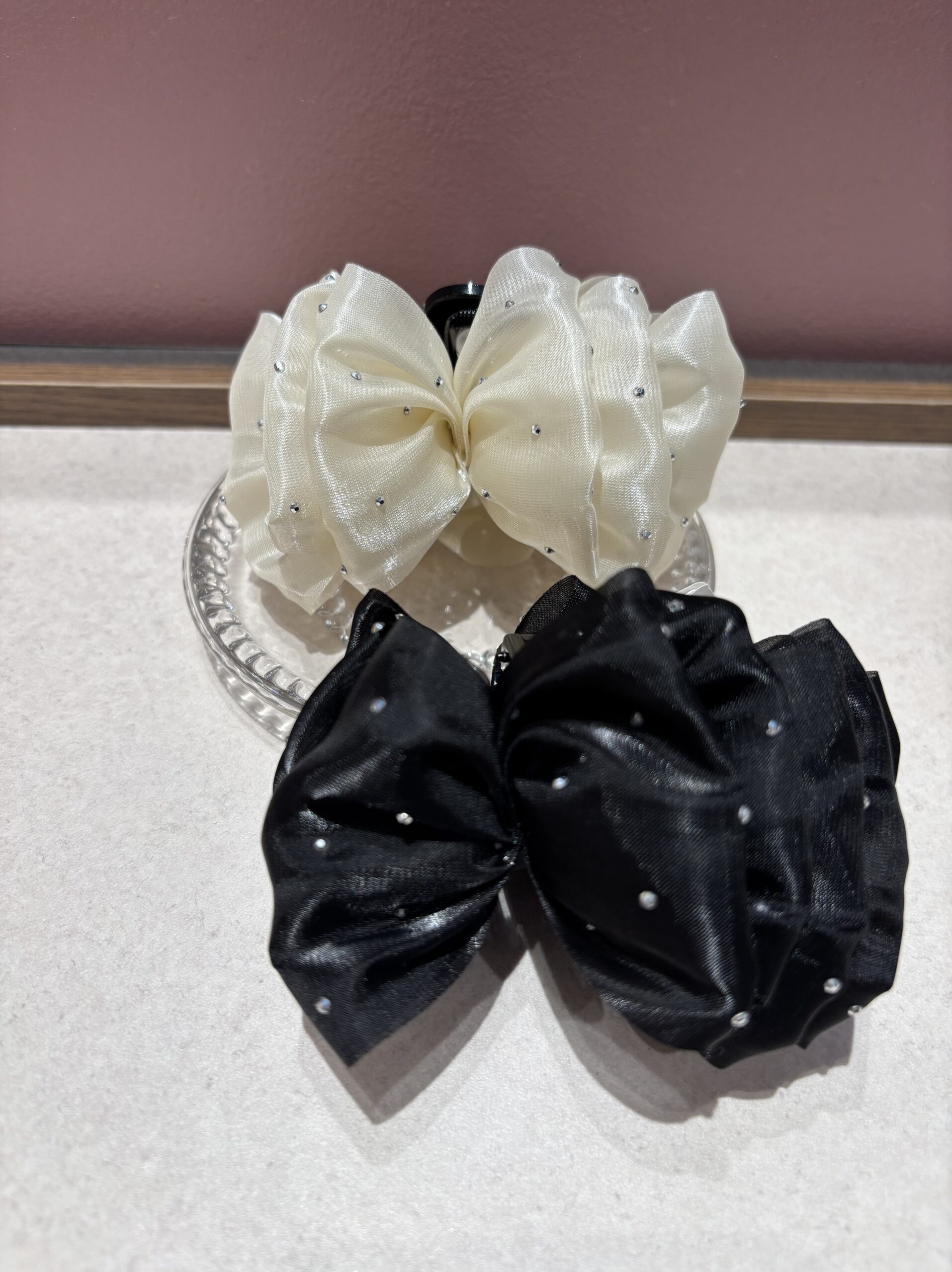 ［再入荷］サテンスタッズミニバンス