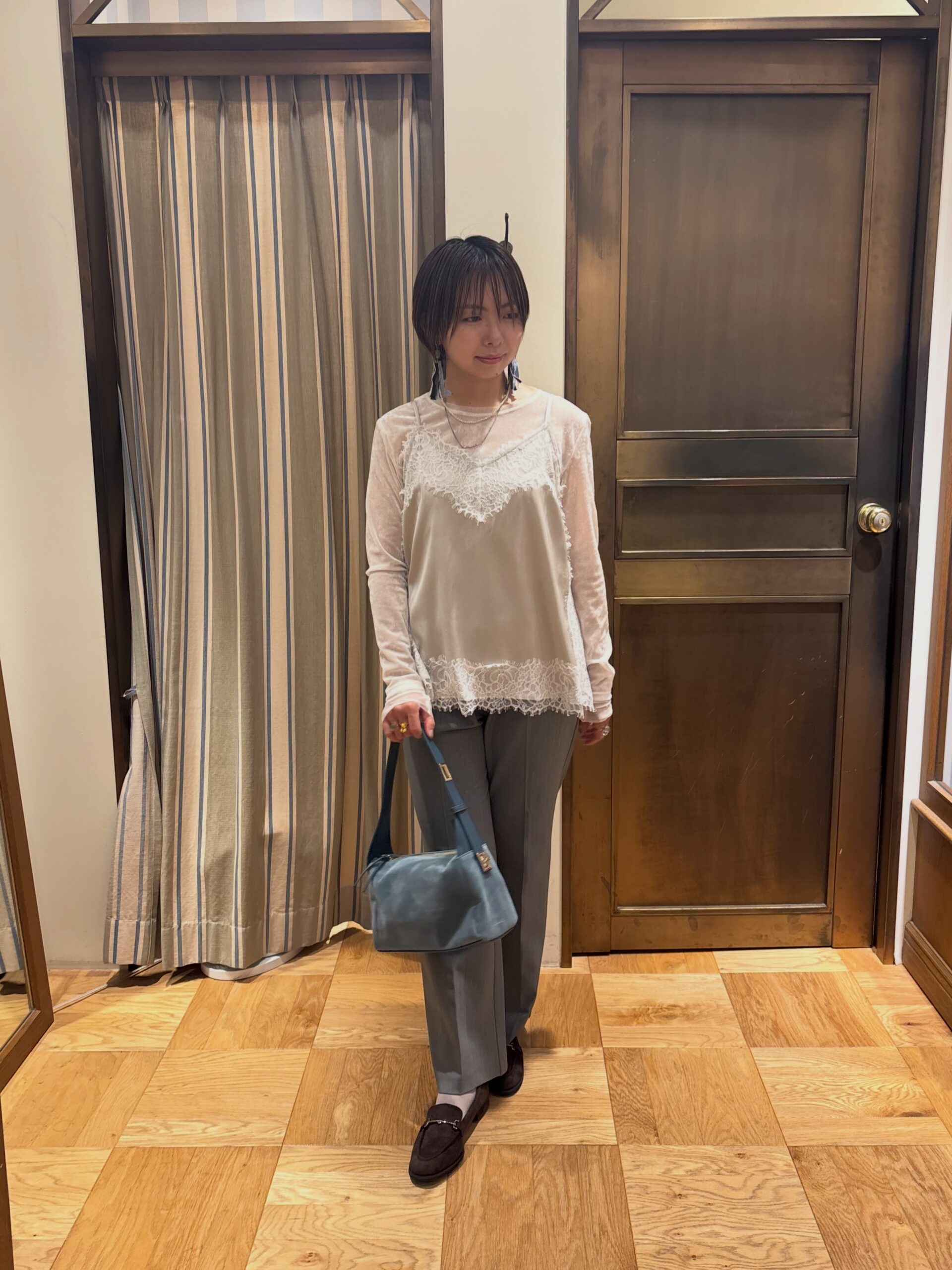 【美脚が叶う！】美フォルムパンツで秋コーデ